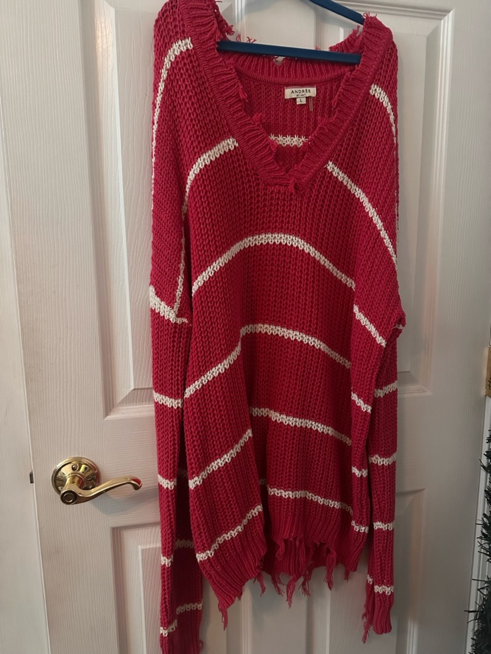 ANDREE BY UNIT Hot Pink & White Striped V-Neck Sweater